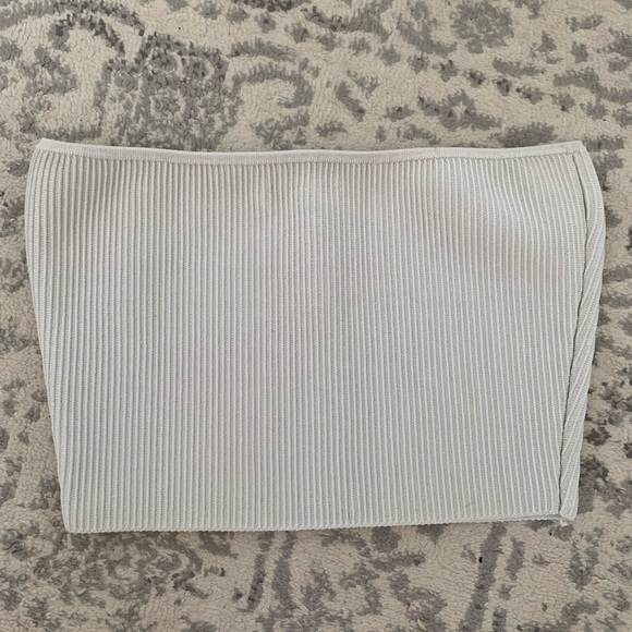 Aritzia Babaton Sculpt Knit Tube Top - Picture 2 of 5